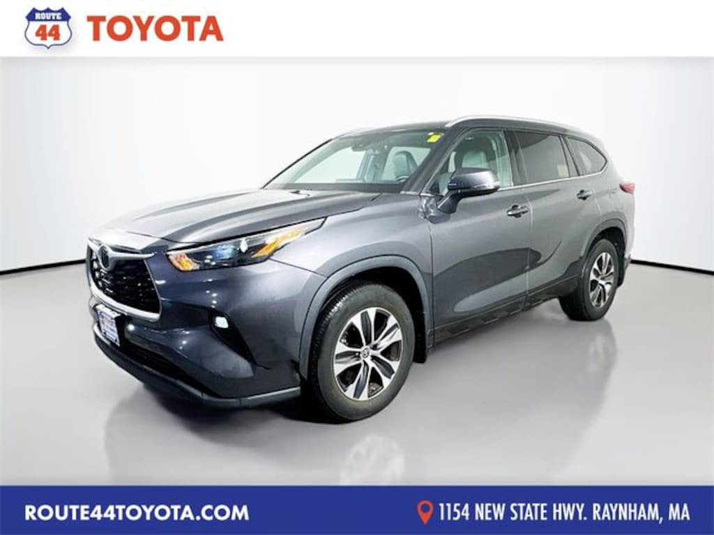 Used 2022 Toyota Highlander XLE SUV