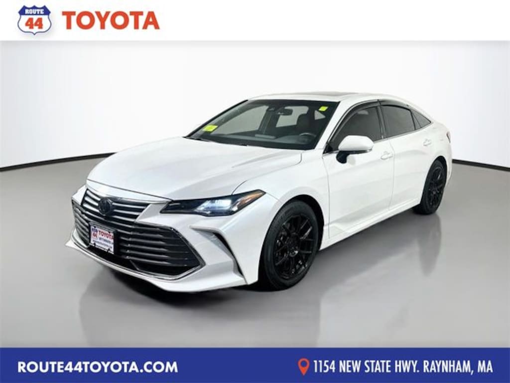 Certified 2019 Toyota Avalon Limited Sedan
