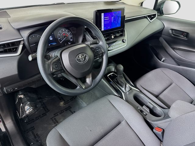 2024 Toyota Corolla LE - Photo 18