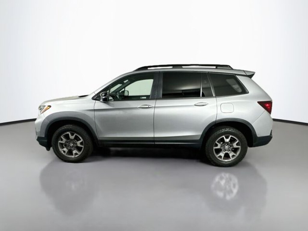 Used 2023 Honda Passport TrailSport SUV