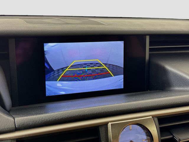 2018 Lexus IS 300 - Photo 23