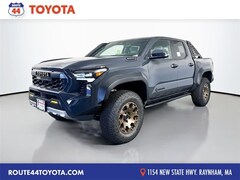 2026 Toyota Tacoma i-FORCE MAX Trailhunter 4X4 DOUBLE CAB HV