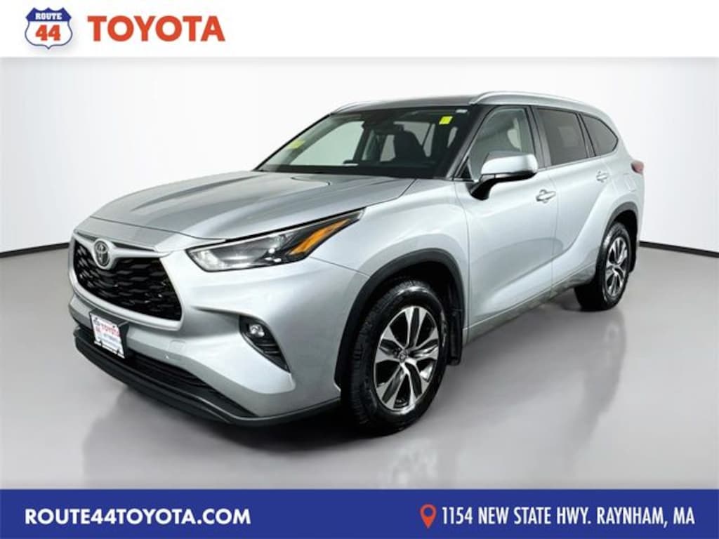 Used 2023 Toyota Highlander XLE SUV