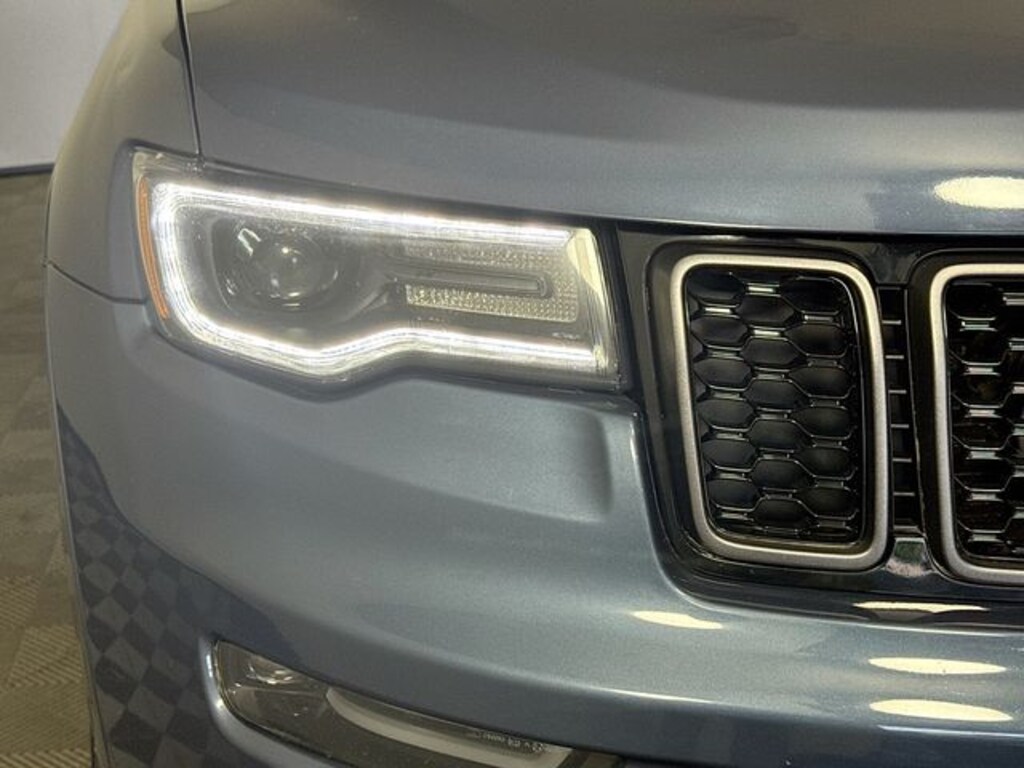 Used 2019 Jeep Grand Cherokee Overland SUV