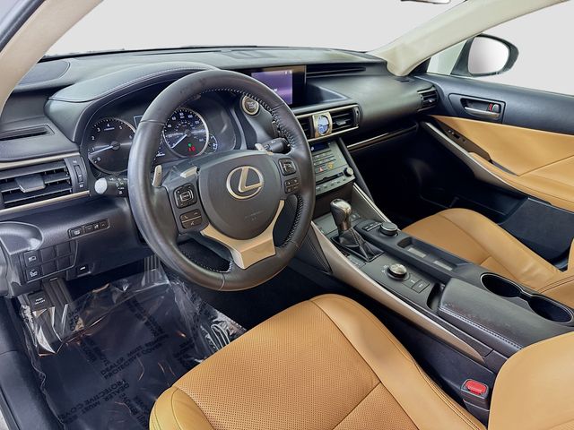 2018 Lexus IS 300 - Photo 19