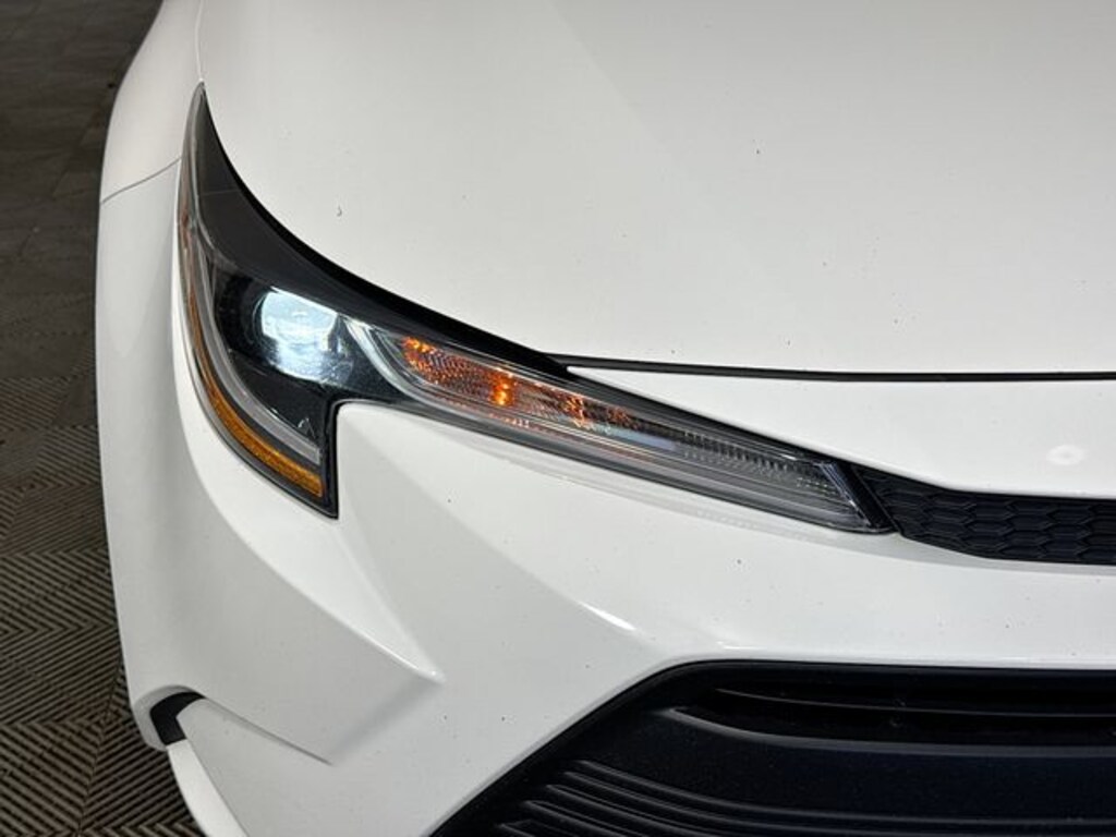 Used 2024 Toyota Corolla LE Sedan