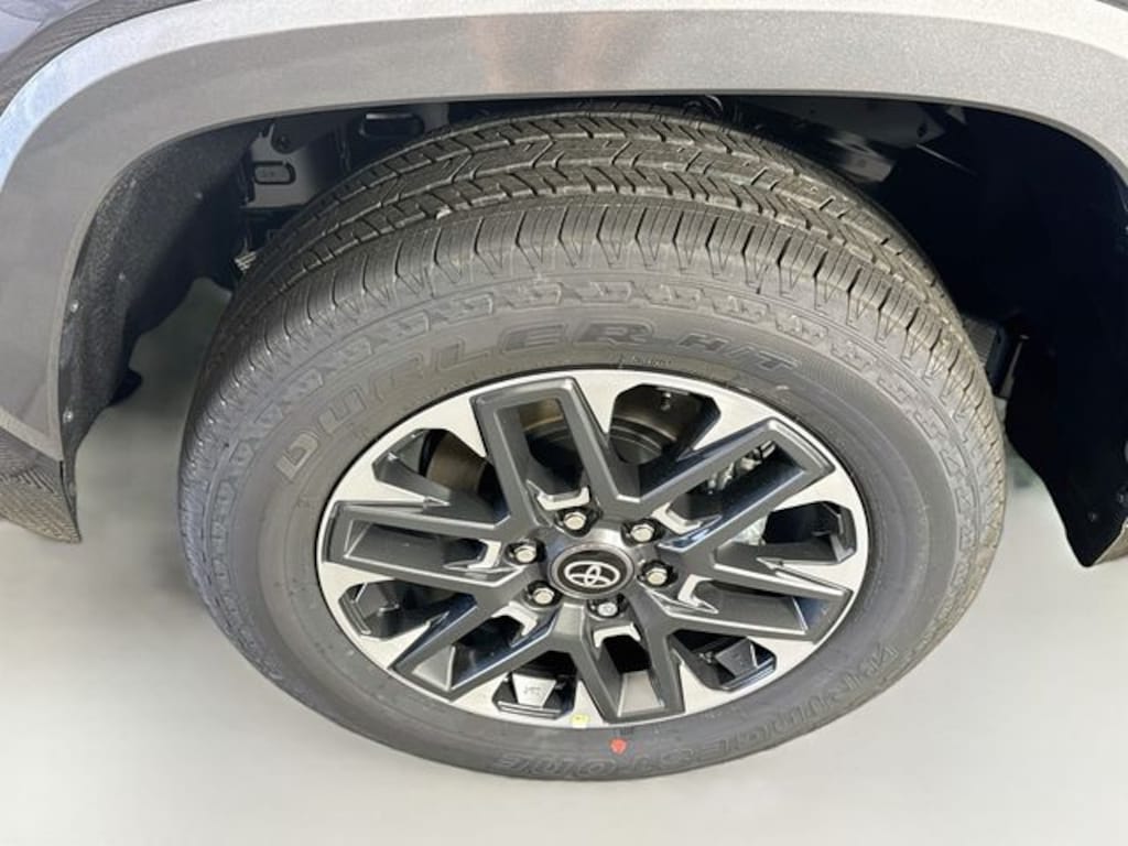 New 2026 Toyota Tundra i-FORCE MAX Limited LIMITED CREWMAX 5.5
