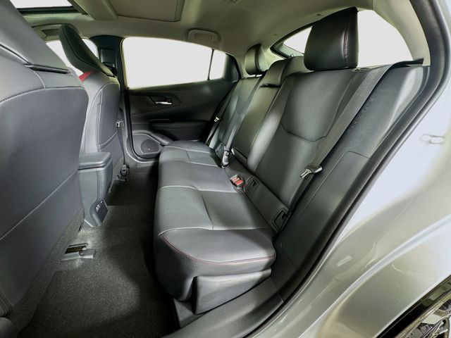 2026 Toyota Prius Plug-in Hybrid XSE - Photo 26