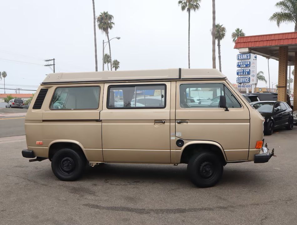 1985 Volkswagen Vanagon photo 3