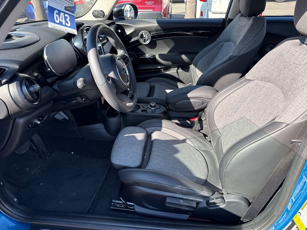 Used 2023 MINI Cooper SE Electric Iconic Hatchback