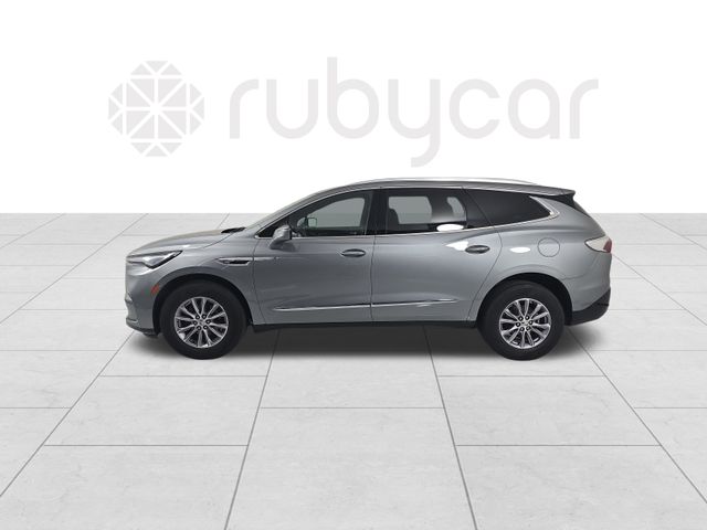 2024 Buick Enclave Premium photo 2