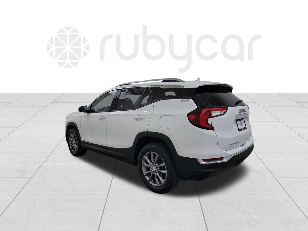 2024 Gmc Terrain SLT photo 3