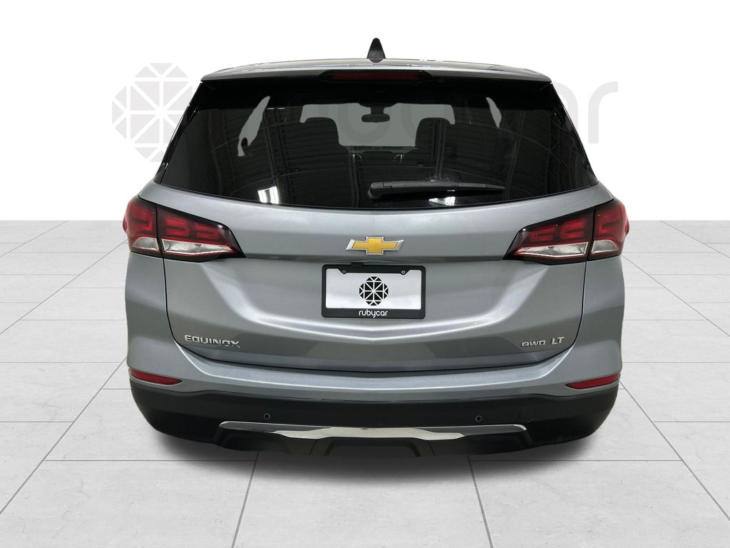 2024 Chevrolet Equinox LT photo 3