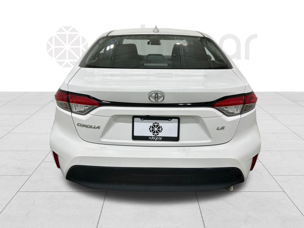 2024 Toyota Corolla LE photo 3