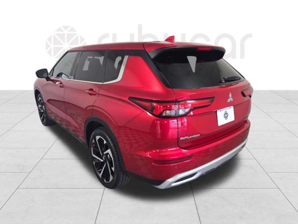 Used 2024 Mitsubishi Outlander SE SUV