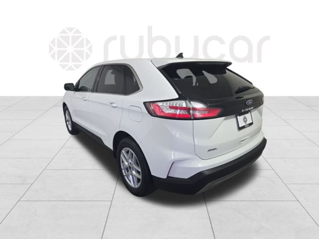 Used 2024 Ford Edge SEL SUV