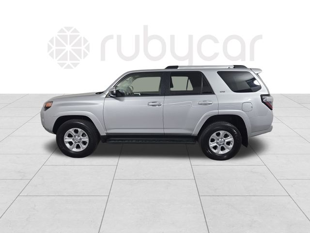 2024 Toyota 4Runner SR5 photo 4