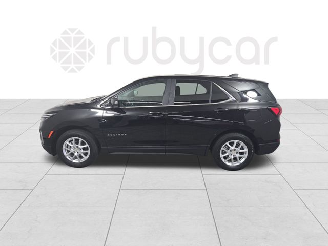 2024 Chevrolet Equinox LT photo 2