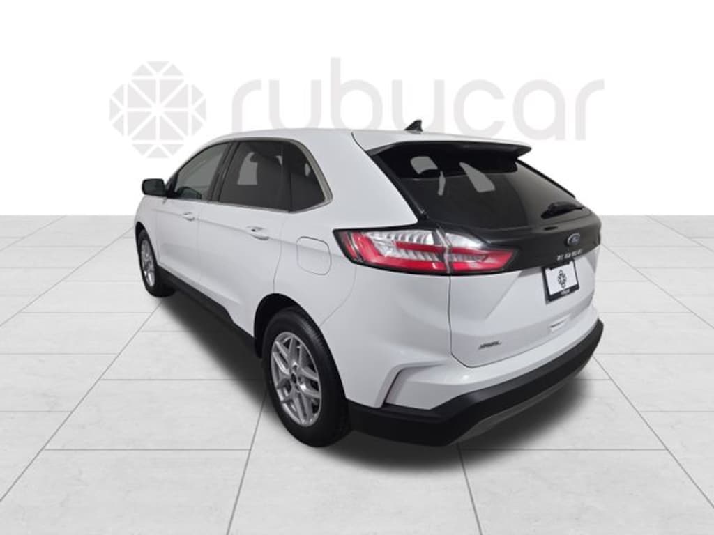 Used 2024 Ford Edge SEL SUV