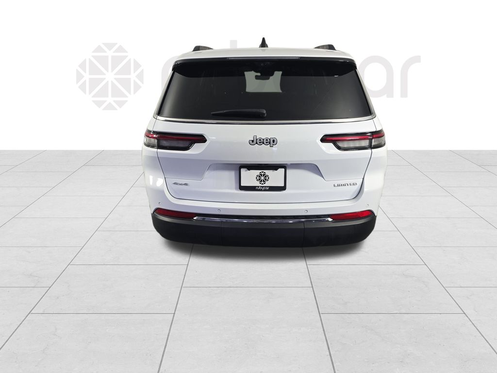 2024 Jeep Grand Cherokee Limited photo 4