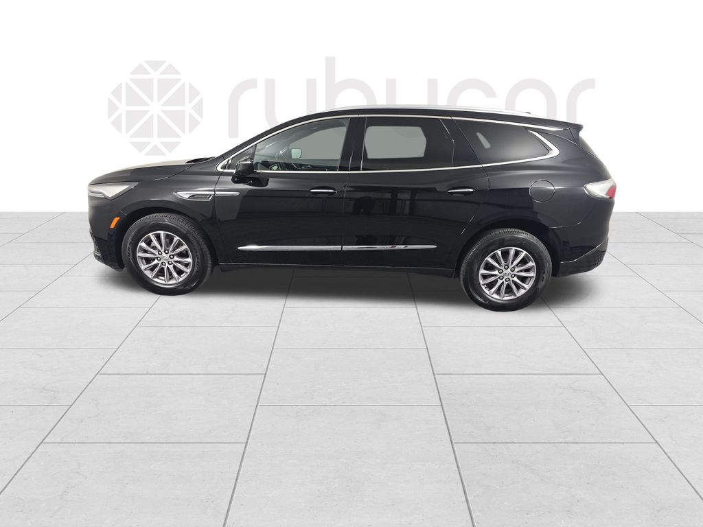 2024 Buick Enclave Premium photo 2