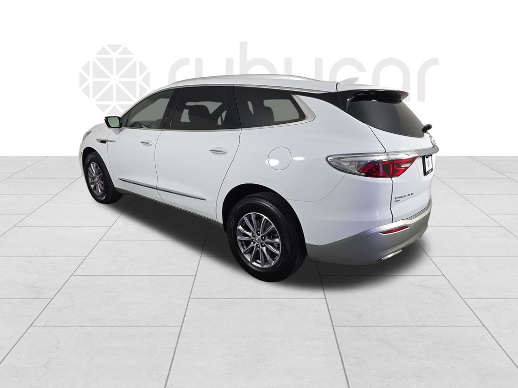 2024 Buick Enclave Premium photo 3