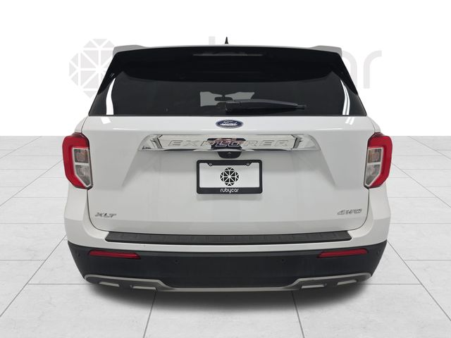 2024 Ford Explorer XLT photo 3