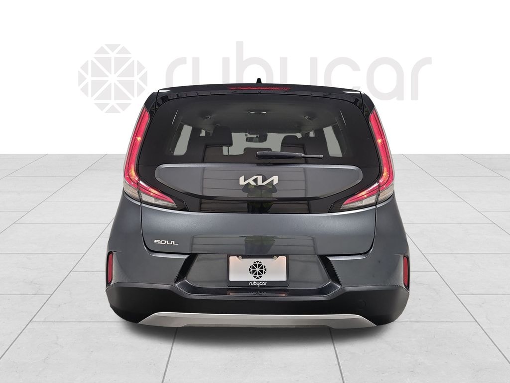 Used 2023 Kia Soul LX Hatchback