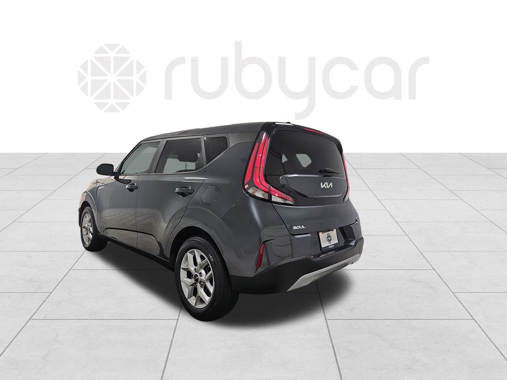 Used 2023 Kia Soul LX Hatchback