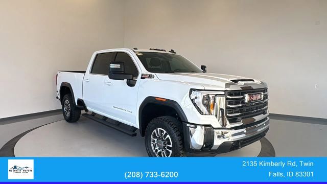 2025 GMC Sierra SLE 4WD Crew Cab Standard Box's photo