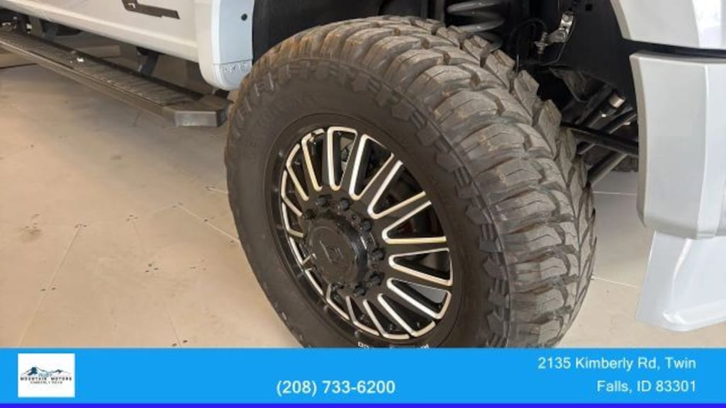 Used 2025 Ford F-450SD Lariat Truck