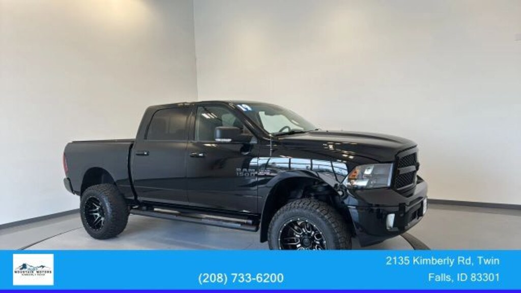 Used 2019 Ram 1500 Classic SLT Truck
