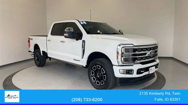2024 Ford F-350 Super Duty Platinum's photo