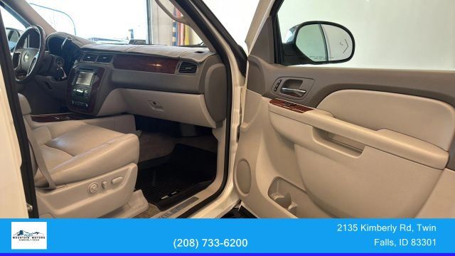2014 Chevrolet Suburban LTZ - Photo 37
