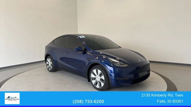 2023 Tesla Model Y Long Range Dual Motor All-Wheel Drive's photo