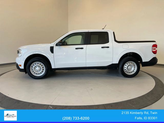 2024 Ford Maverick XL photo 3