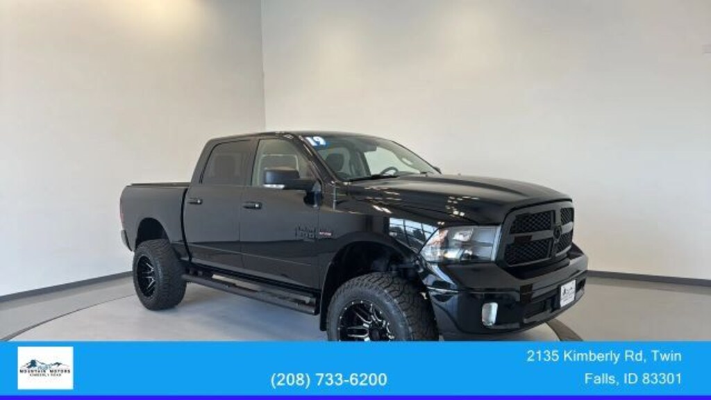 Used 2019 Ram 1500 Classic SLT Truck