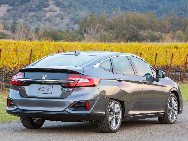 2018_Honda_Clarity_Plug_In_Hybrid_Rudolph_Honda_El_Paso_Texas_3.jpg