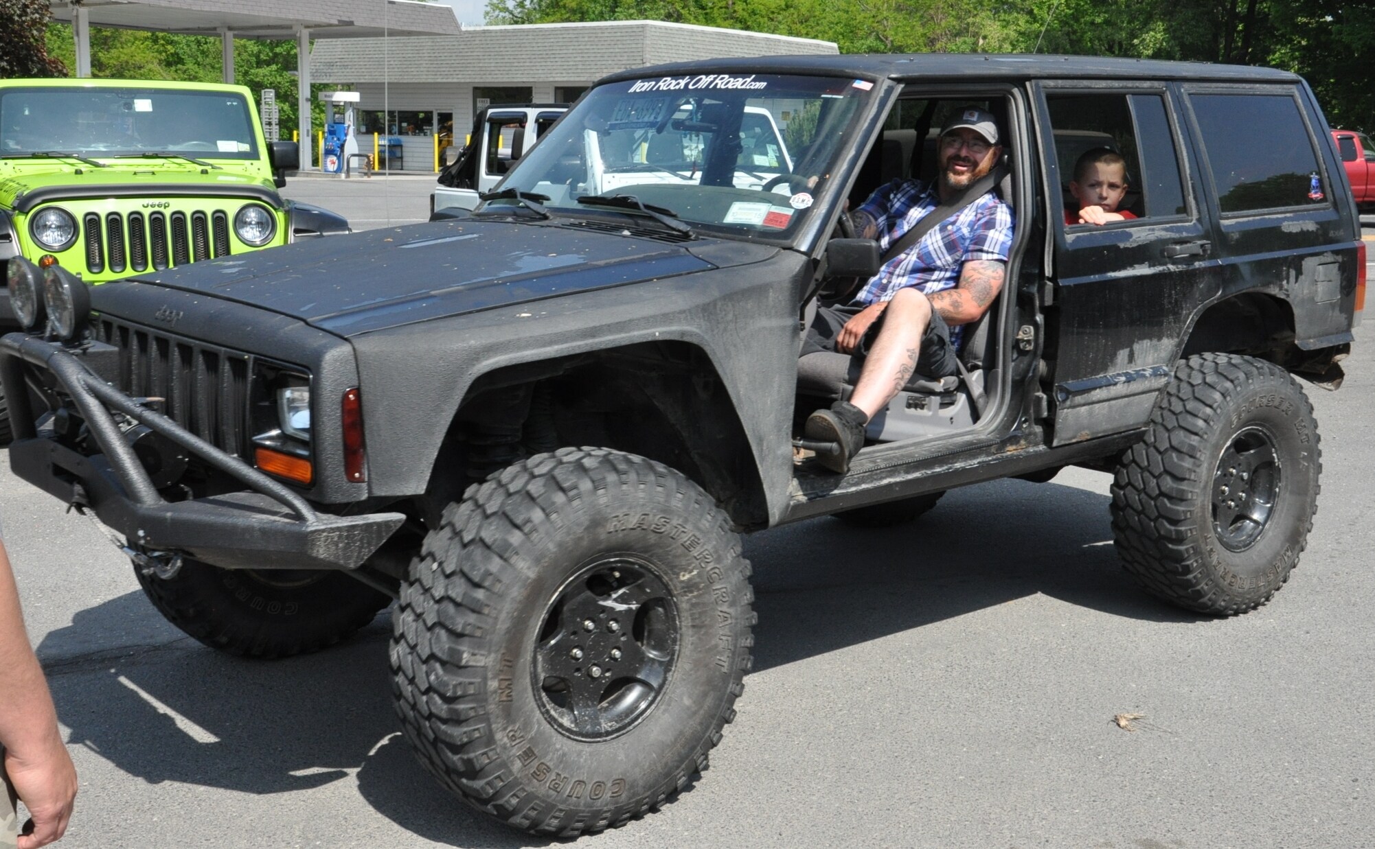 Jeep Wrangler Go Topless Day at Ruges Jeep Event Highlights