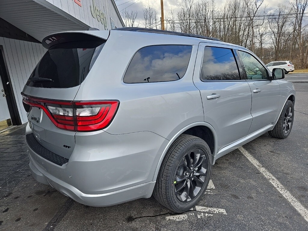 2025 Dodge Durango GT Plus photo 4
