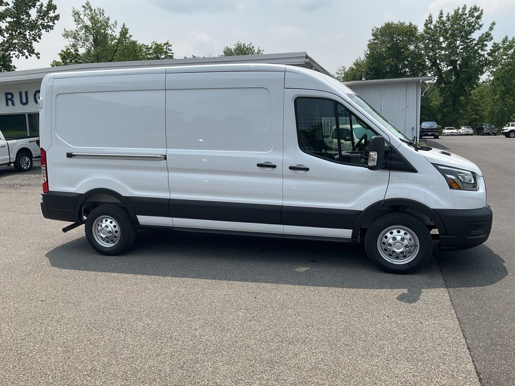 2025 Ford Transit Cargo Van photo 2