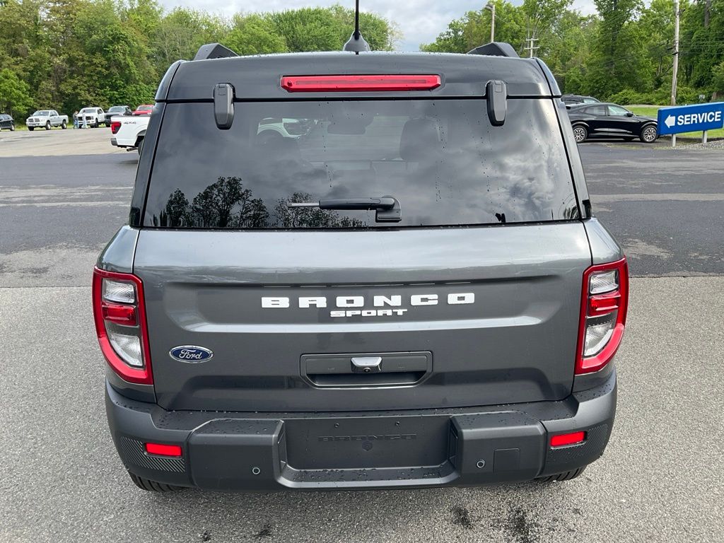 2025 Ford Bronco Sport Outer Banks photo 4