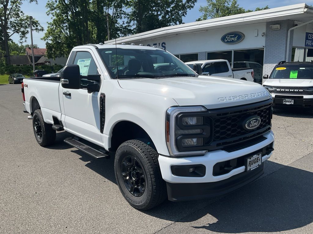 2025 Ford F-350