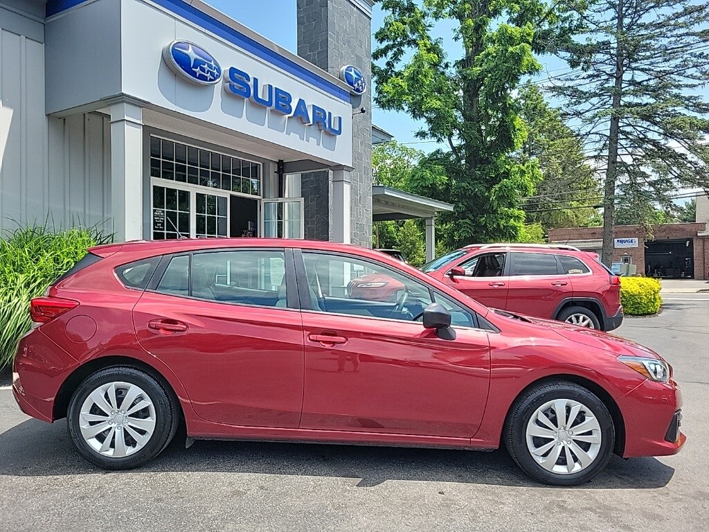 2023 Subaru Impreza Base photo 2
