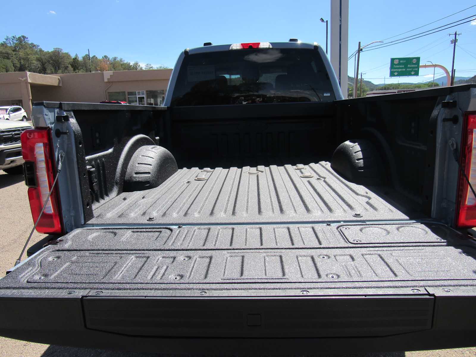 2026 Ford F-350 Super Duty Lariat - Photo 16