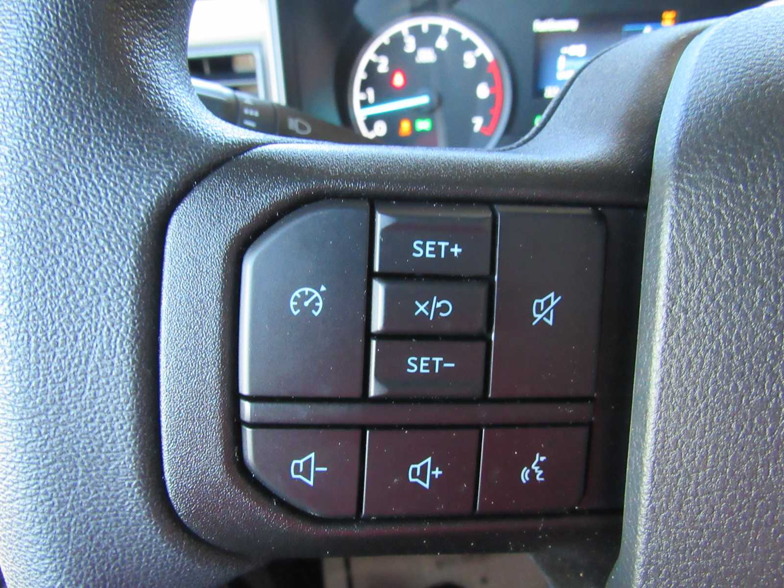 2026 Ford F-350 Super Duty XLT - Photo 34