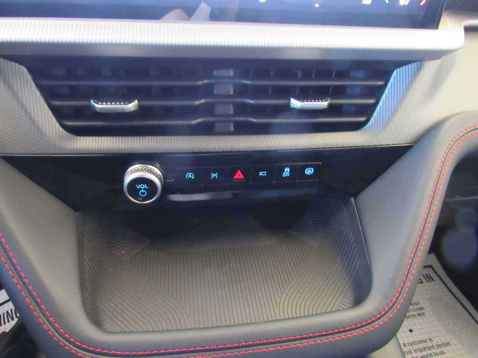 2026 Ford Explorer ST-Line - Photo 56