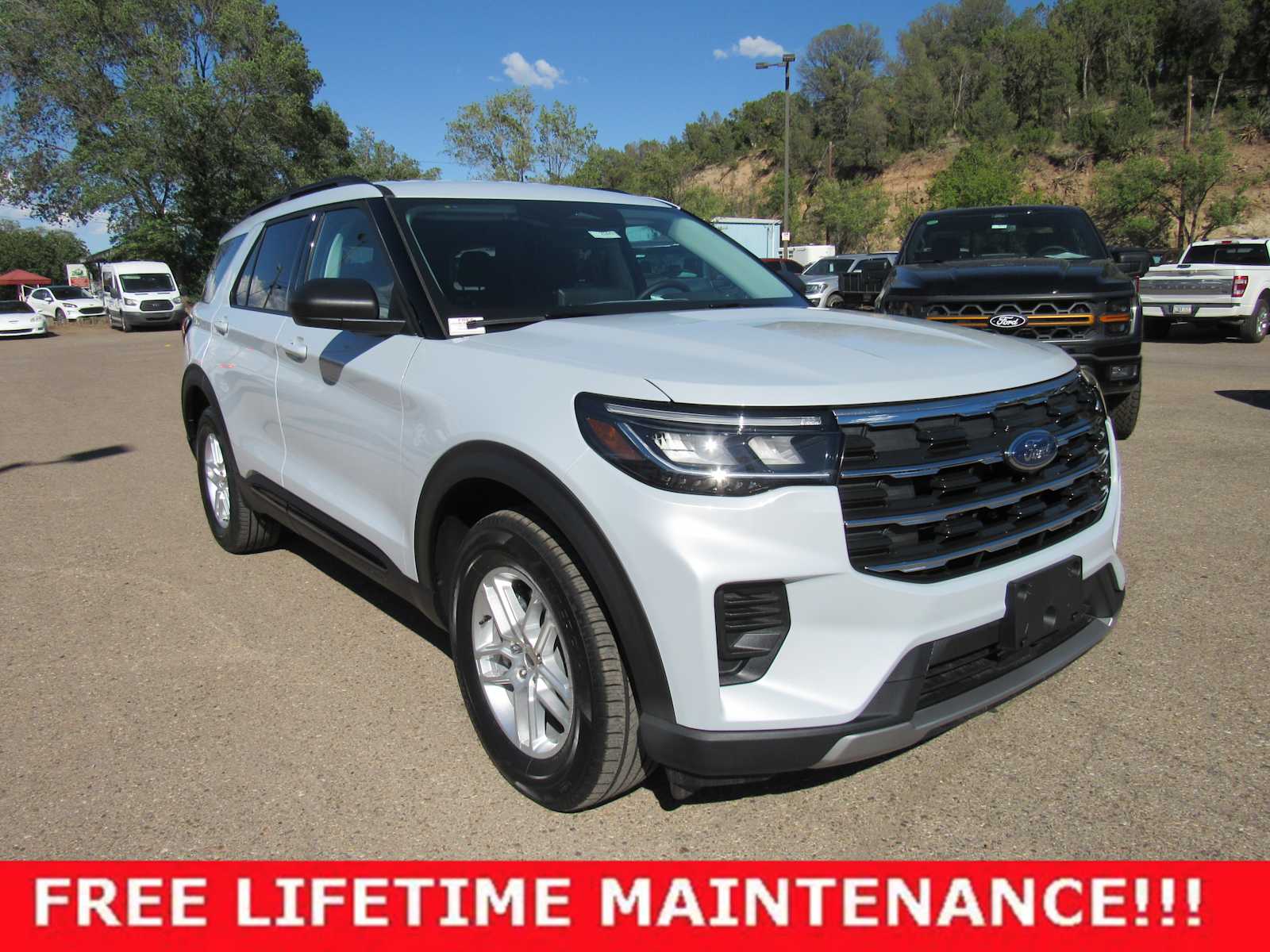 2026 Ford Explorer Active 4WD's photo