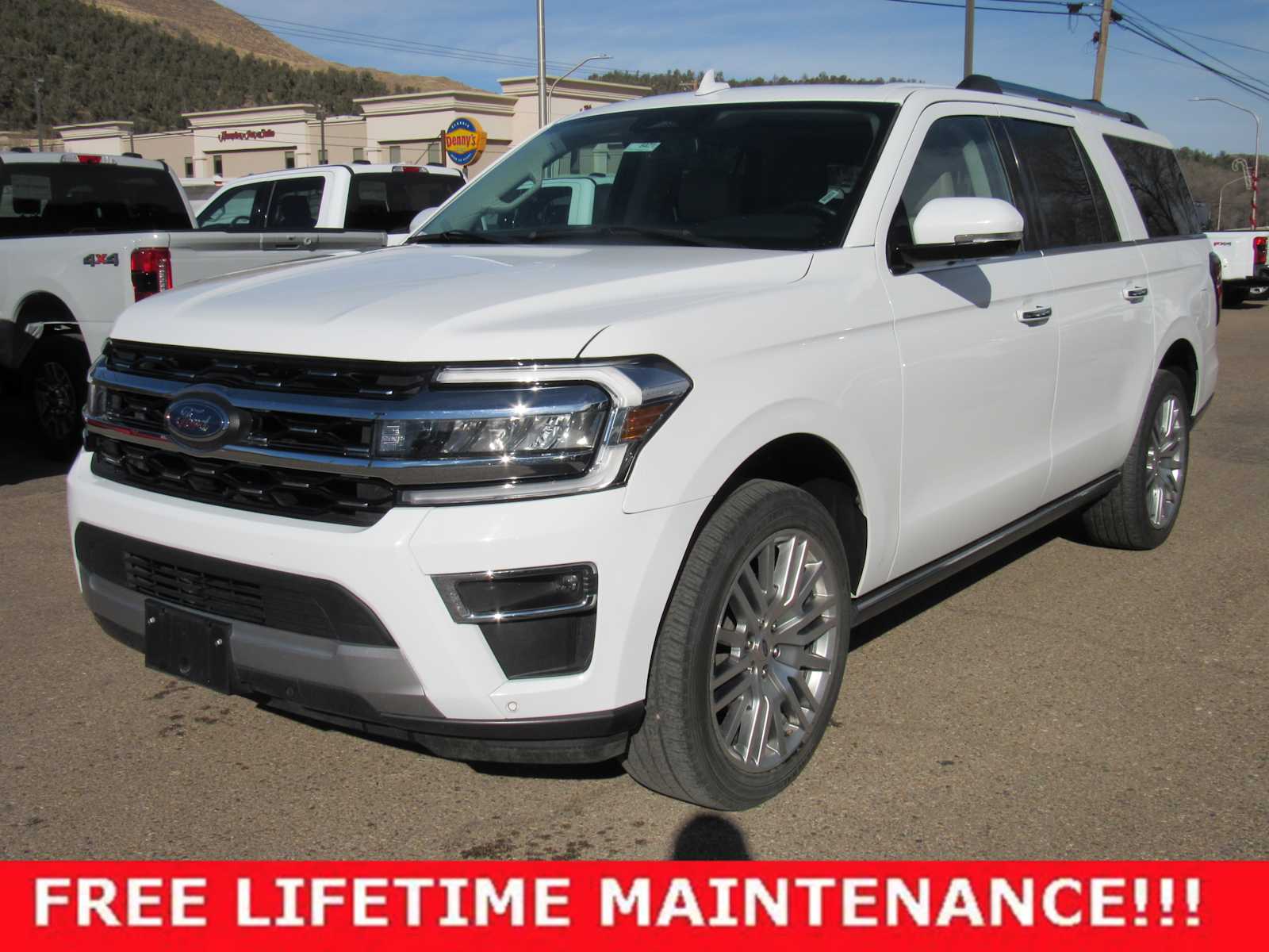 2024 Ford Expedition Limited's photo