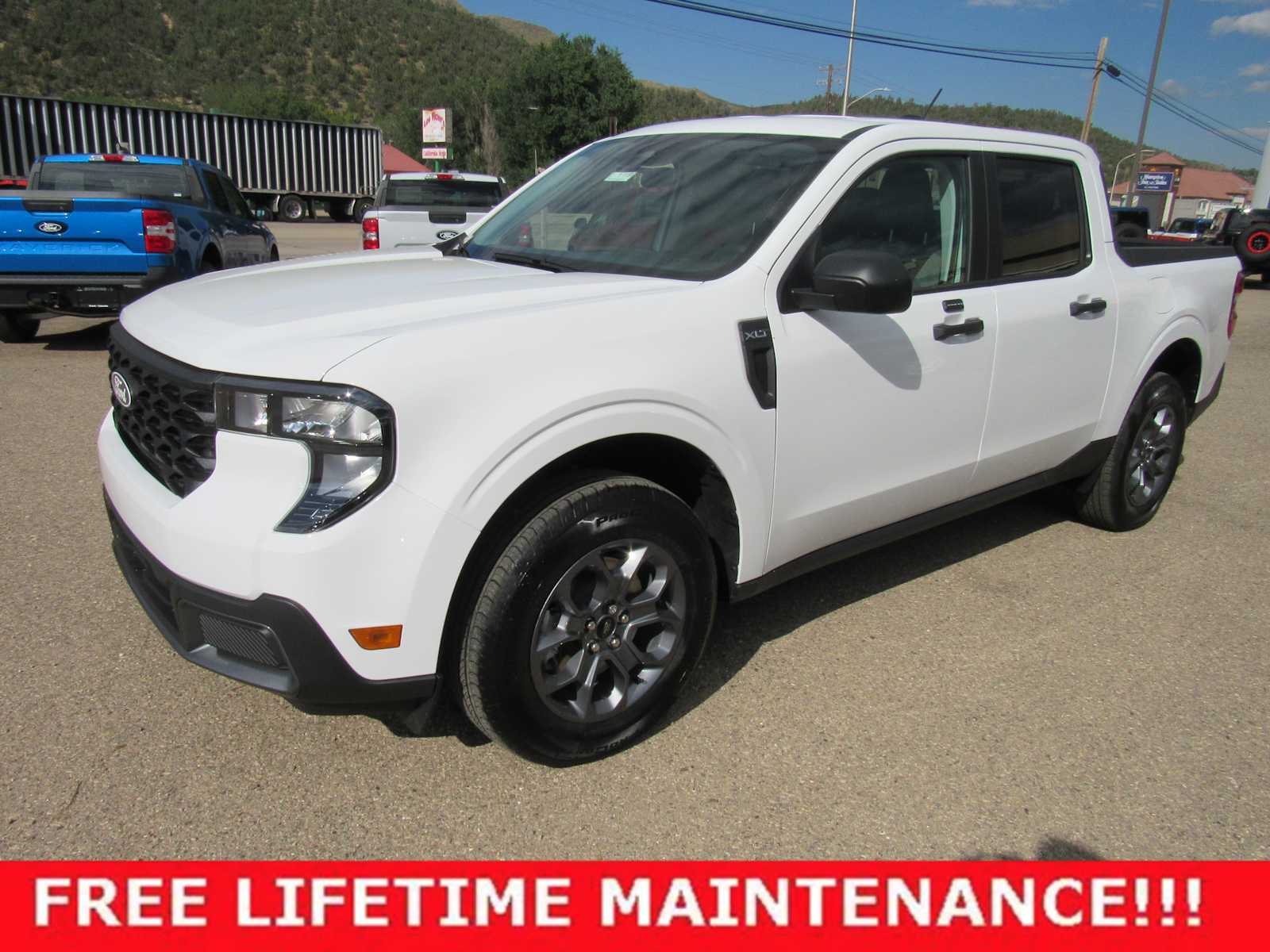 2025 Ford Maverick XLT's photo